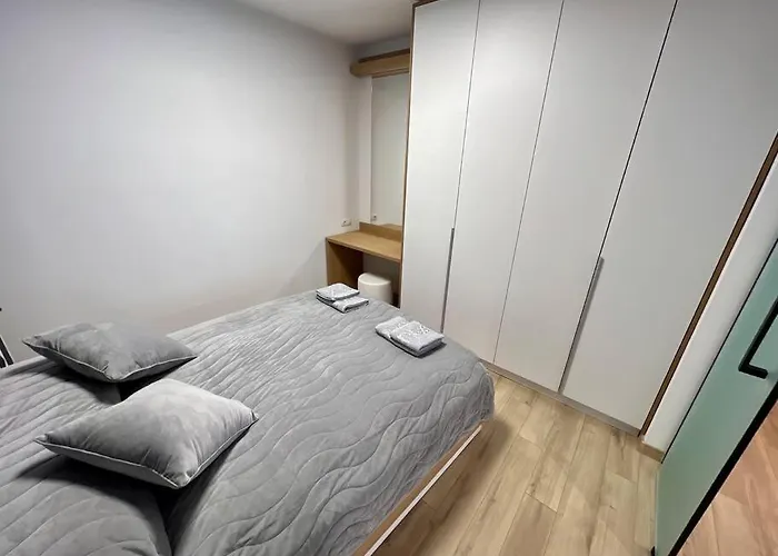 Location ! Opera View Next To Alexander Nevsky Cathedral * סופיה