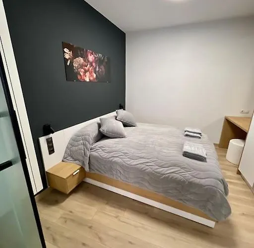 Location ! Opera View Next To Alexander Nevsky Cathedral Appartamento