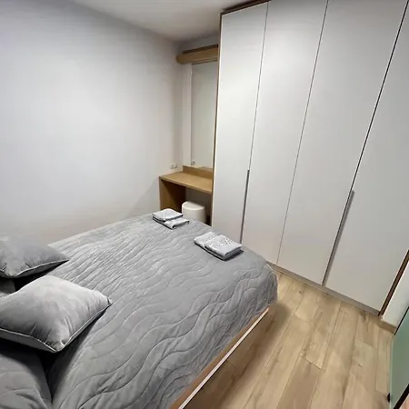 Location ! Opera View Next To Alexander Nevsky Cathedral * ソフィア